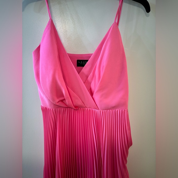 NWT LAUNDRY BY SHELLI formal prom dress - Picture 5 of 6